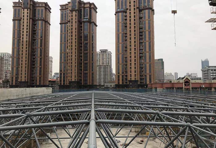 怀柔螺栓球网架结构